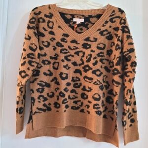 Knox Rose V-neck Sweater Women XS Brown Leopard Print Knit Pullover Casual *NEW*